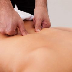 The Secret to Alleviating Pain and Avoiding Prescriptions: Visit One of Your Local Chiropractors