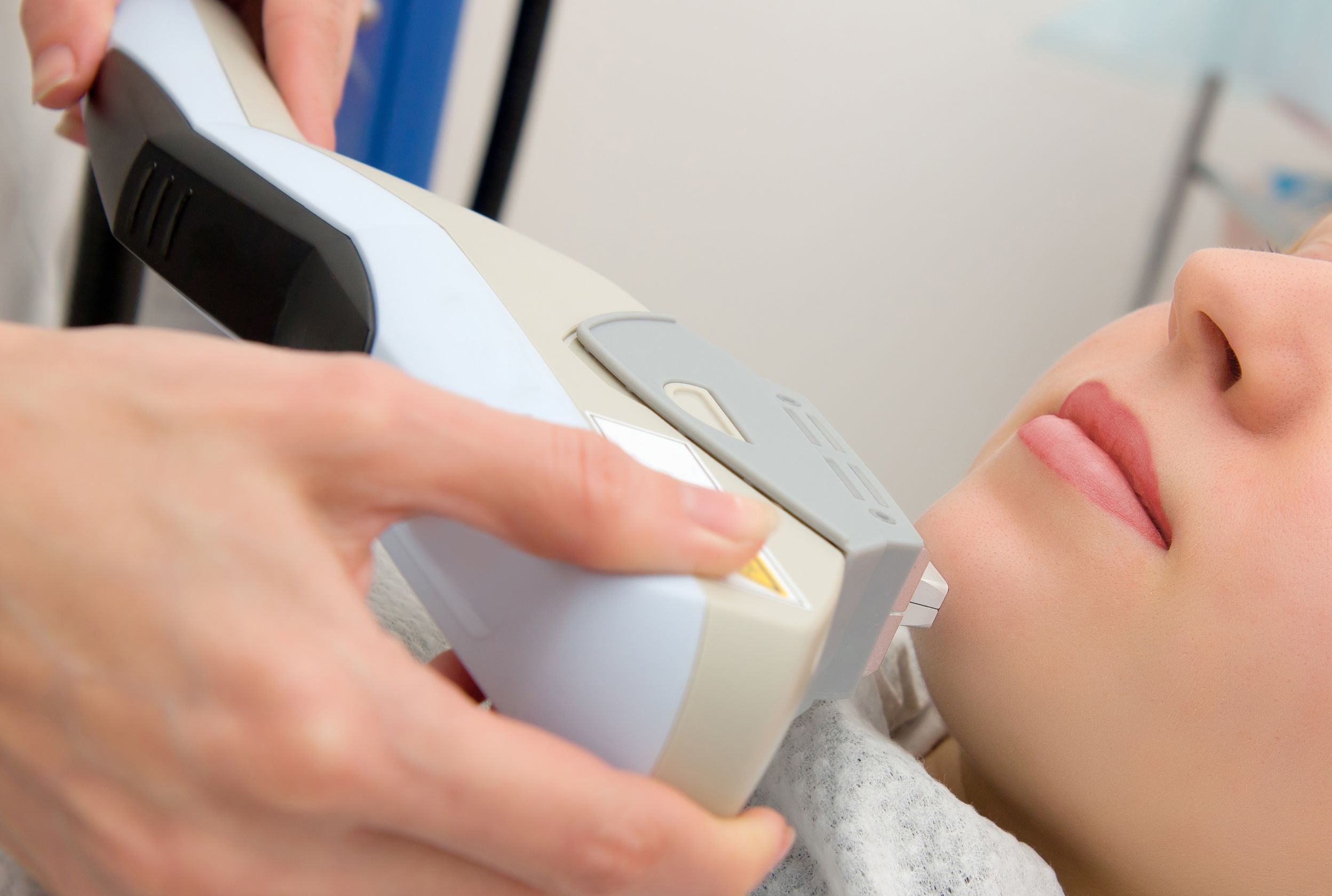 What You Should Know About Cold Laser Treatment in Lancaster, CA